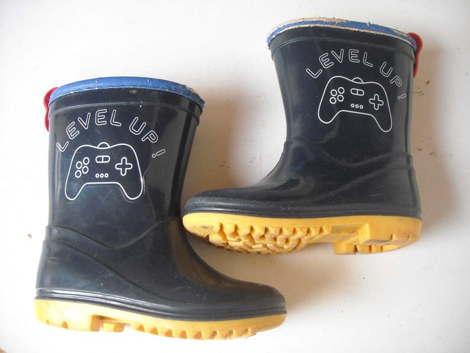 Conjunto casaco e galochas