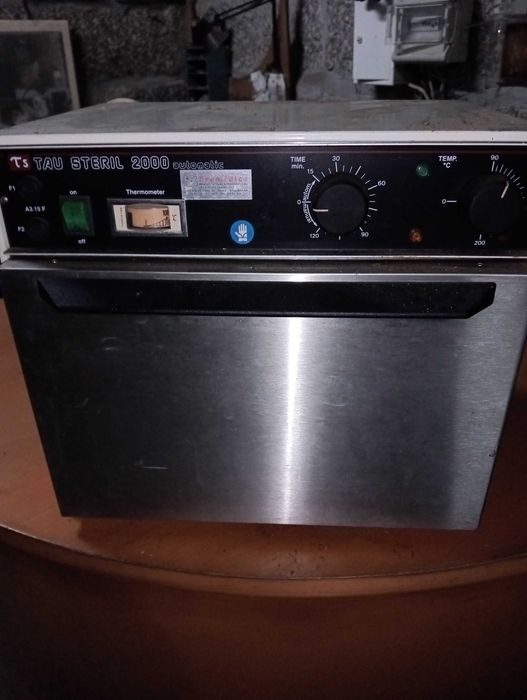 Material de Clinica de Oftalmologia Usado