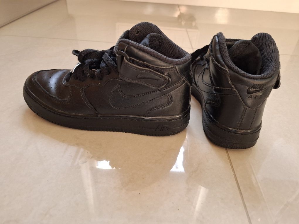 Buty Nike Air Forse czarne rozmiar 36,5