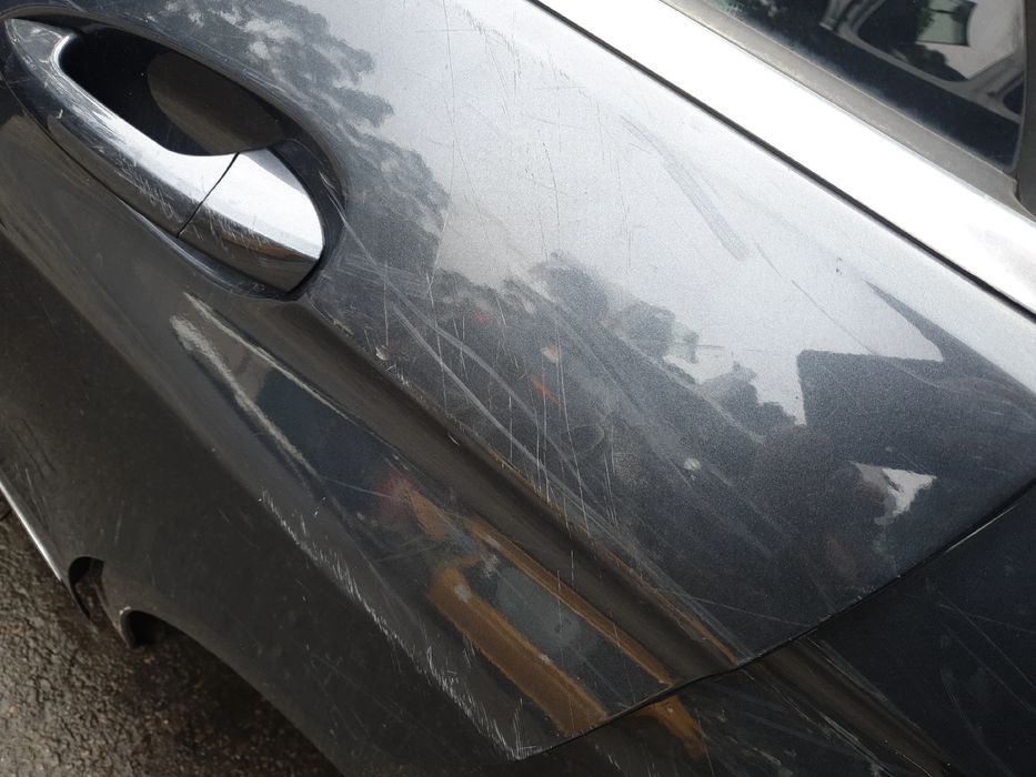 Porta trás esquerda MERCEDES-BENZ Classe E (W212)