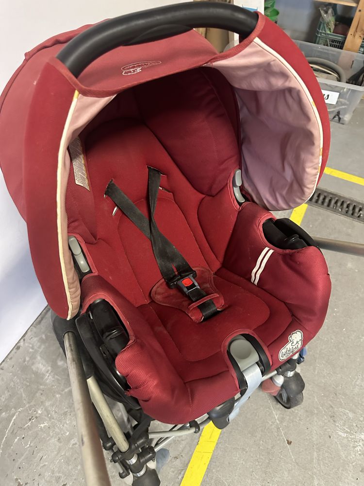 Carrinho de bebé + nest Baby Confort