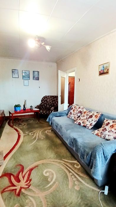 Продається 2х-кімнатна квартира в центрі Бердичіва, р-н ринку