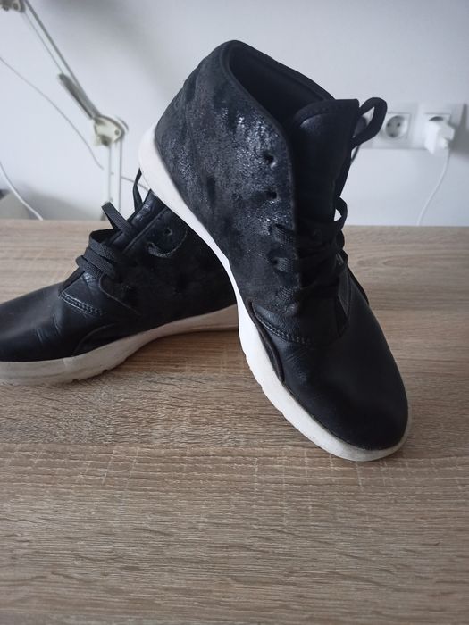 Демисезоне взуття