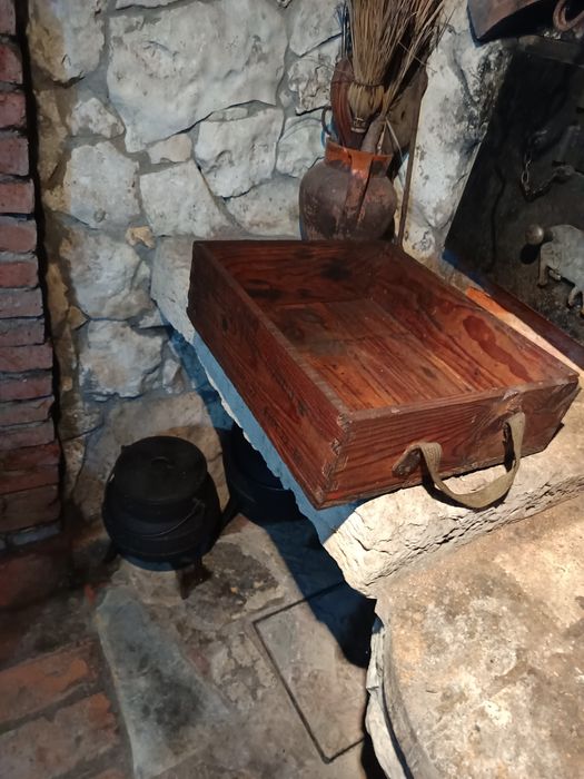 Caixa em madeira vintage.Nov/ 77