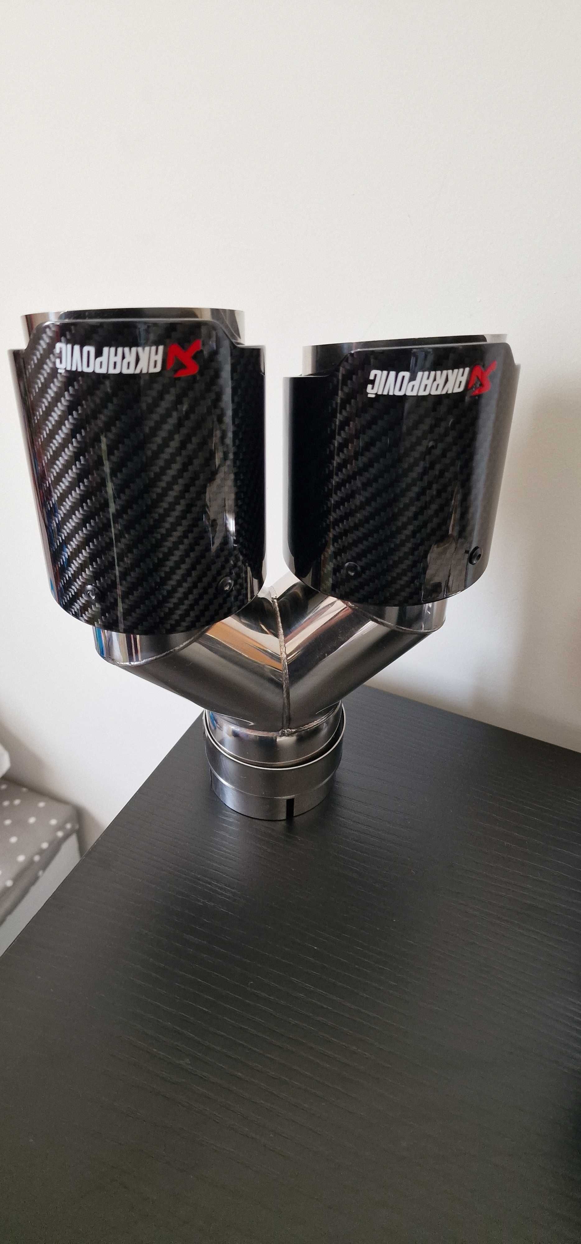 Ponteiras Akrapovic / M Perfomance Carbono