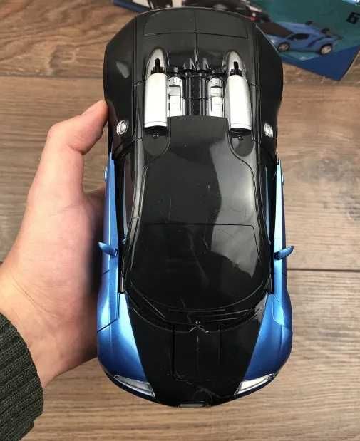 Детская игрушка машинка-робот трансформер на радиоуправлении