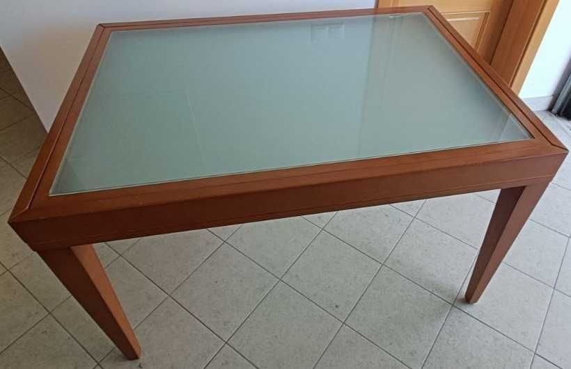 Mesa de jantar 130x90cm extensível
