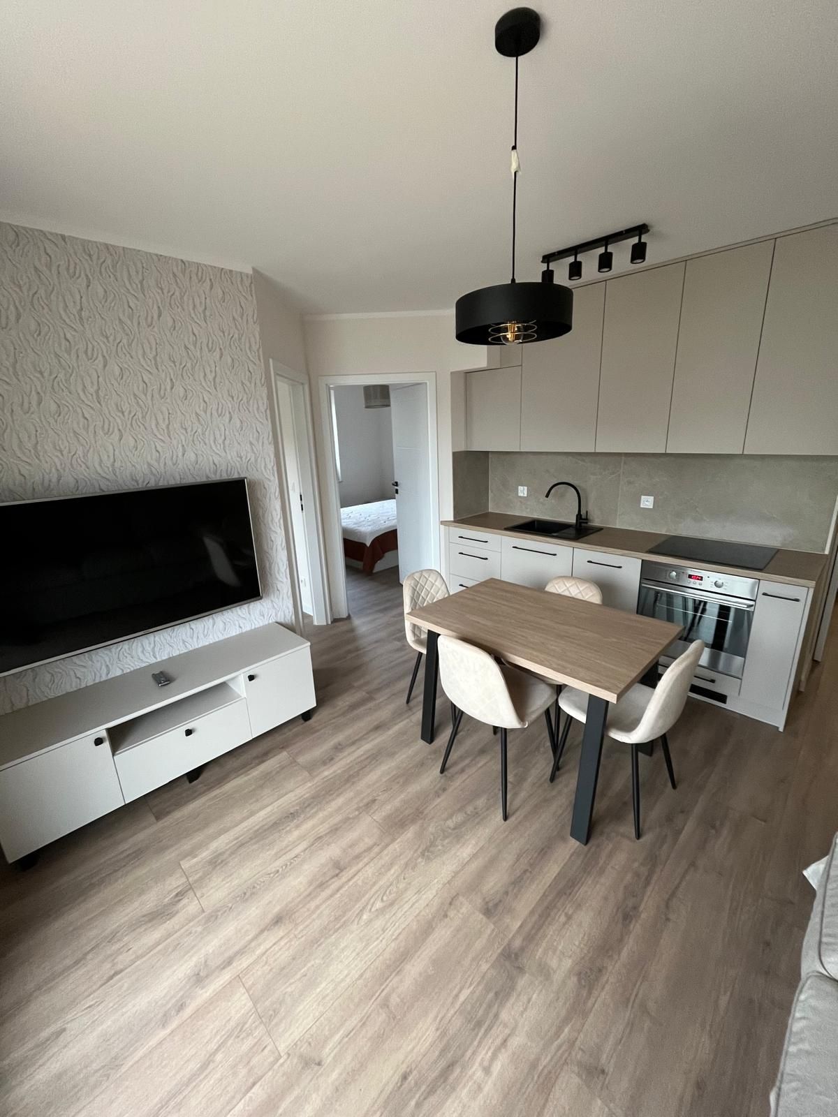 Mieszkanie 50m2, 2 pokoje + salon z aneksem kuchennym