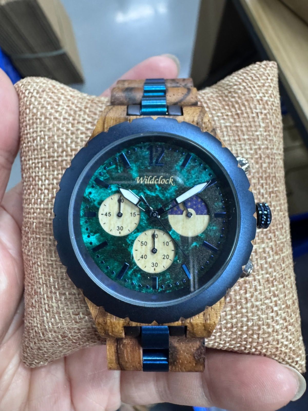 Wildclock Reykjavik, Drewniany zegarek, grawer na zamówienie w cenie