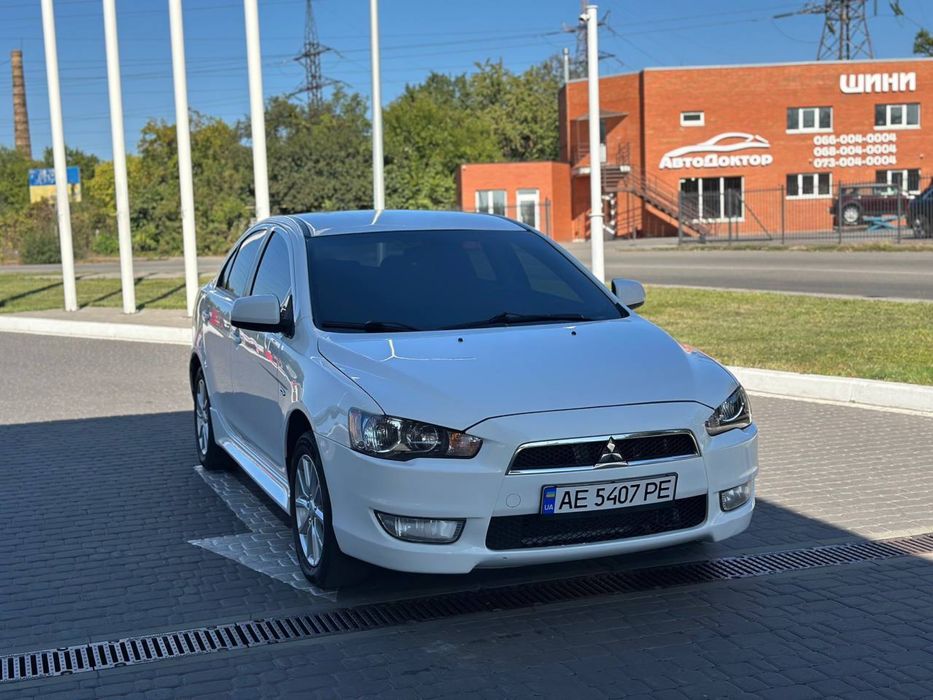 Mitsubishi Lancer Ланцер 2015 г.в Автомат Газ!