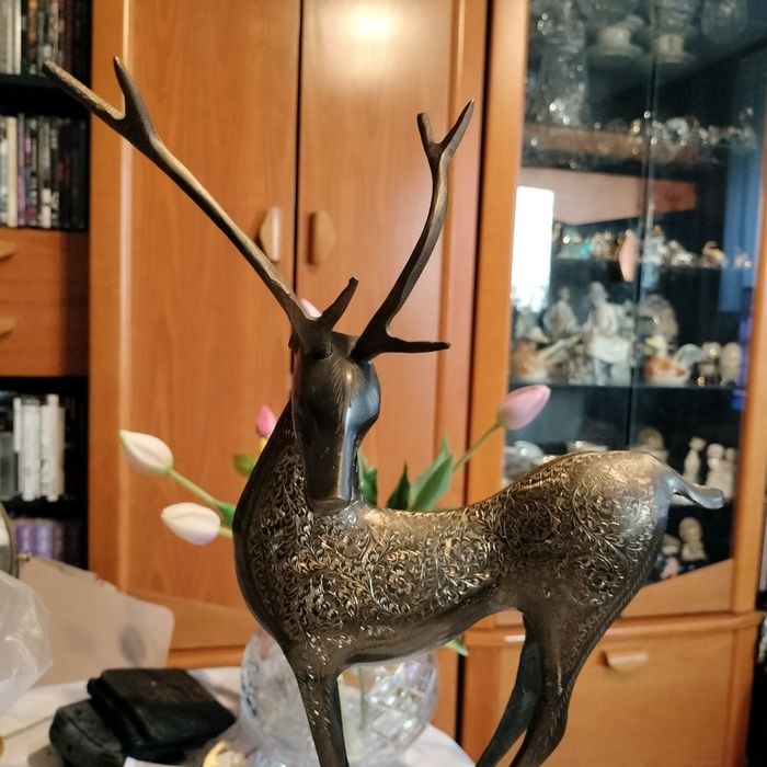 Mosiężna figura jelenia wysokość 50 cm