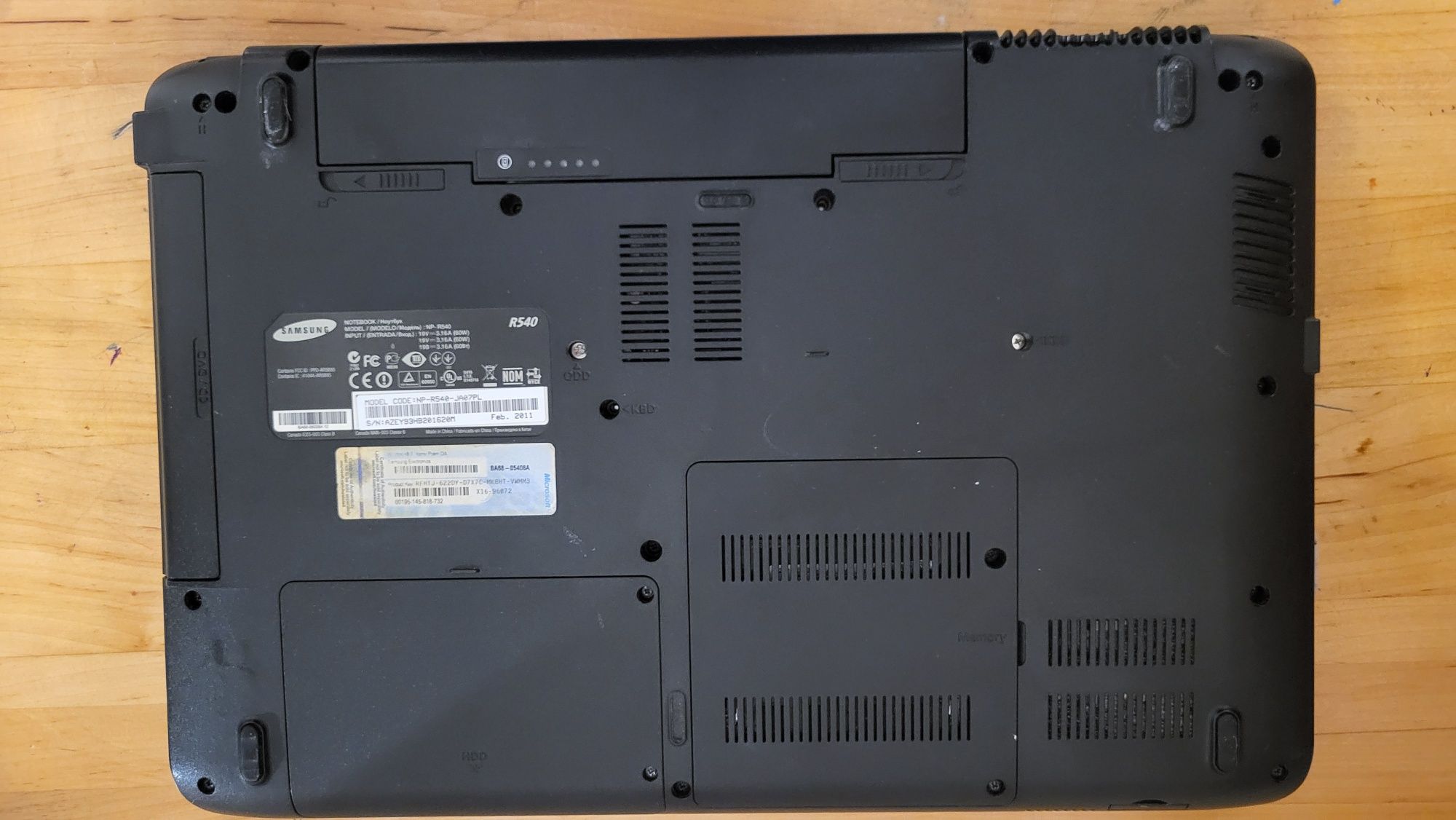 Laptop Samsung R540