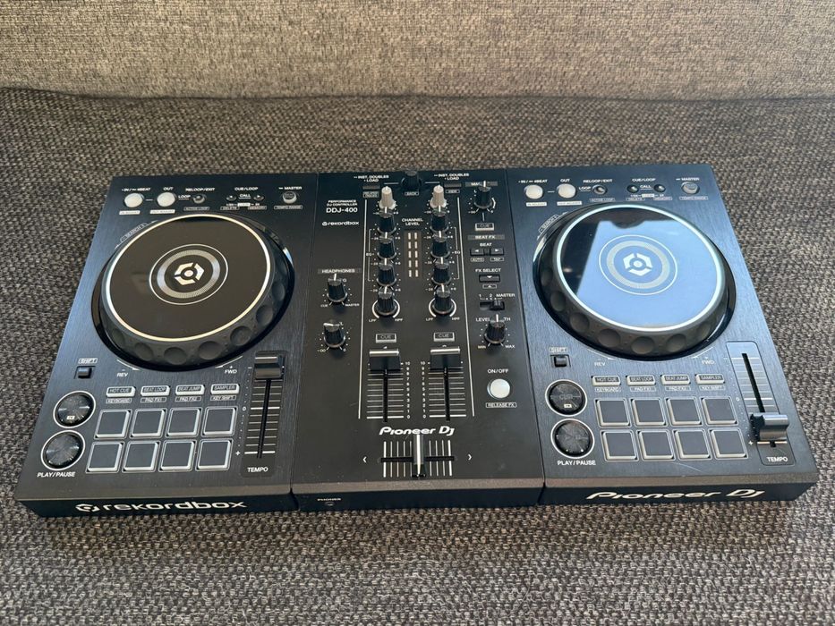 Pioneer DDJ-400 – stan idealny, komplet z pudełkiem i okablowaniem