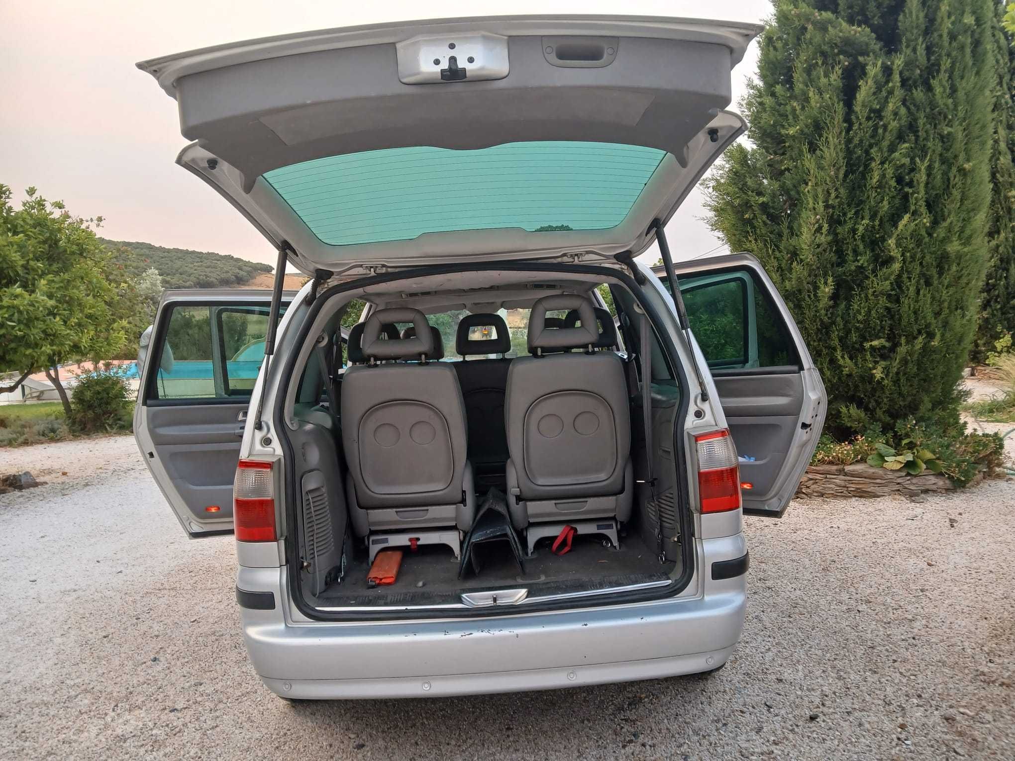 Ford Galaxy Ghia 1.9 Tdi
