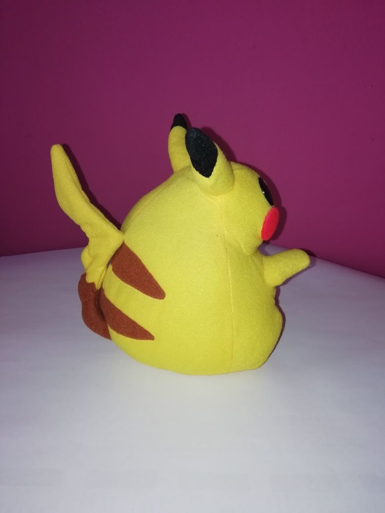 Pluszowy Pikachu maskotka Pokemon