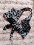 top krótki letni czarno biały bikini