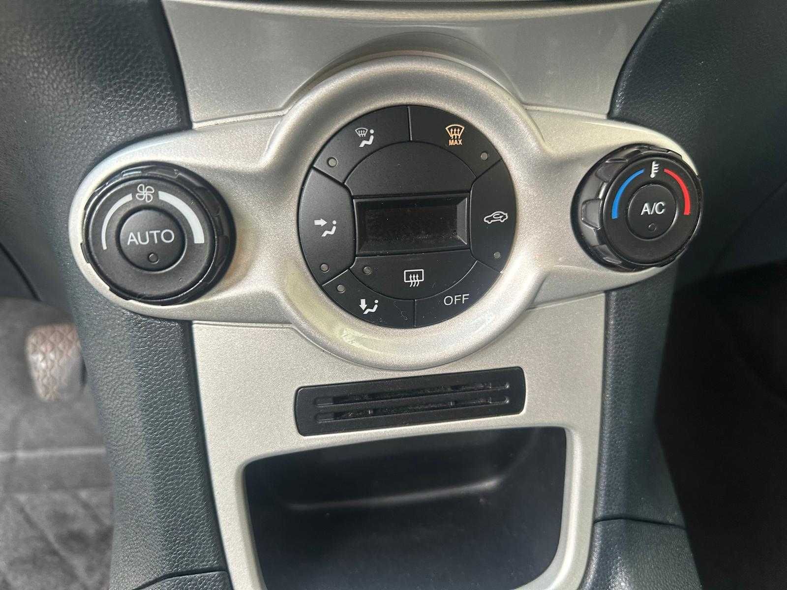 FORD FIESTA 1.4 TDCI TITANIUM
