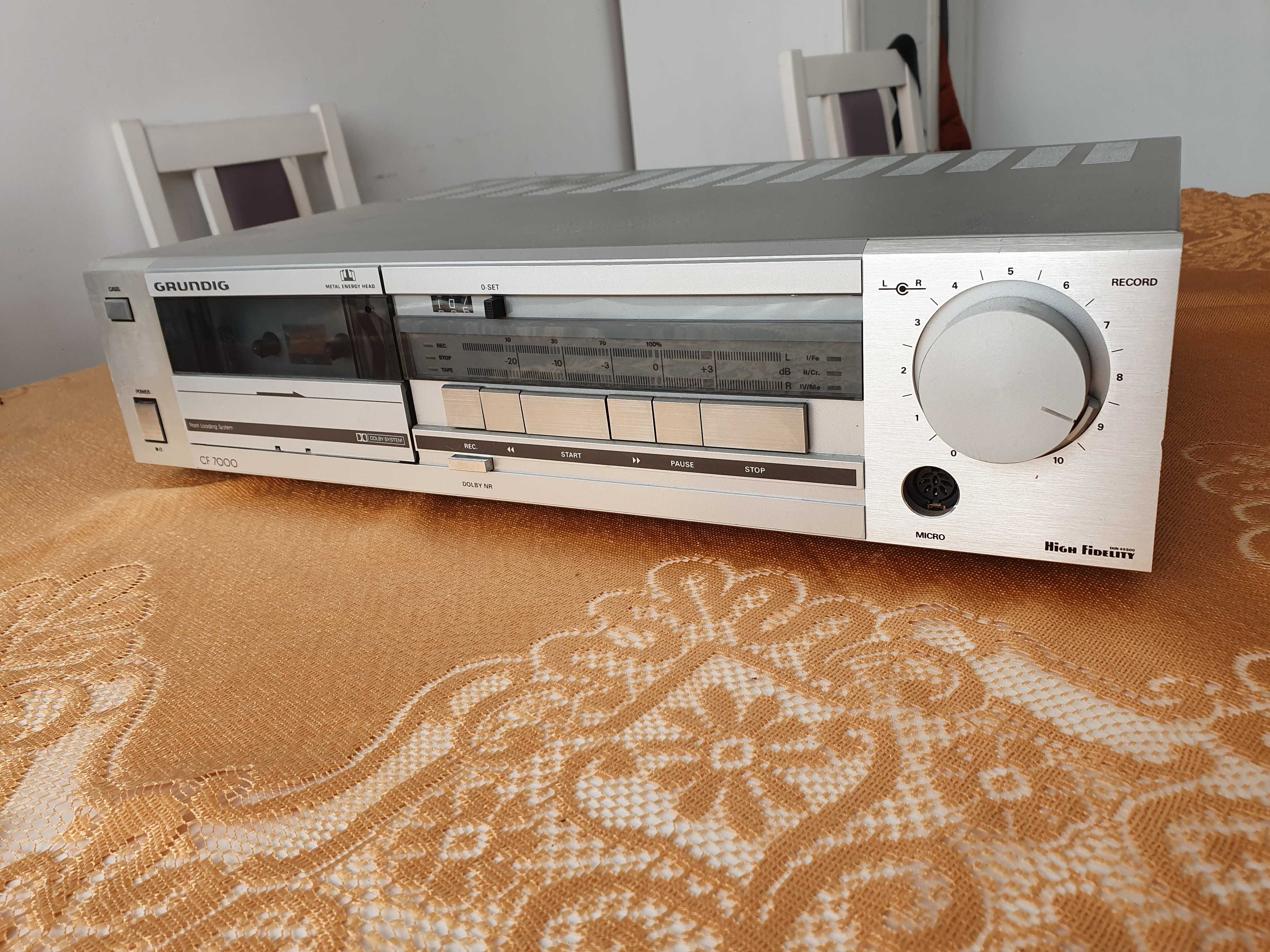Magnetofon deck Grundig CF 7000