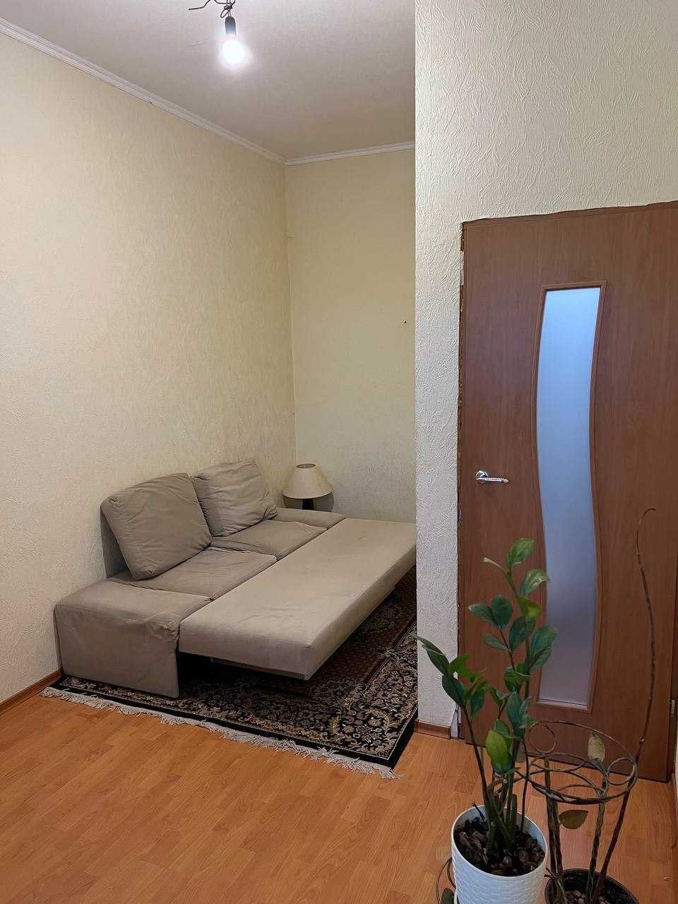 Продам 1 кімнатну  квартиру