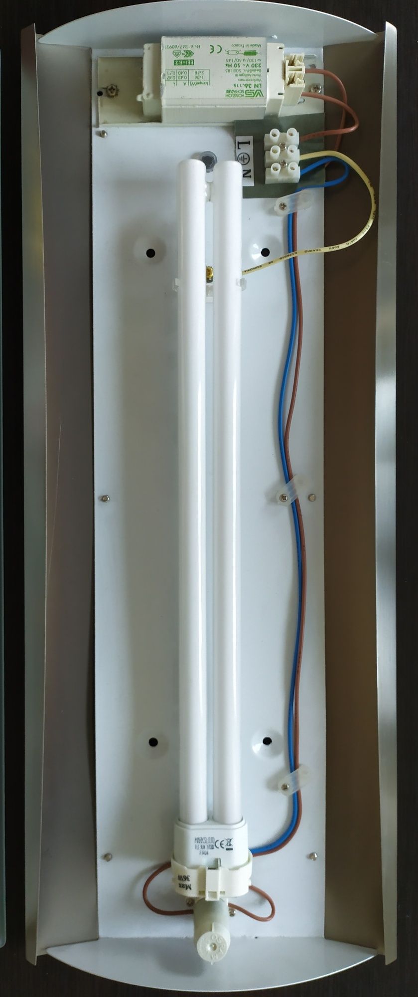 Okazja!!! Lampa sufitowa/ścienna+ świetlówka Markslojd