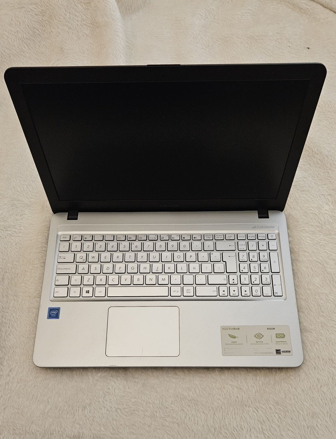 Asus x534m como novo