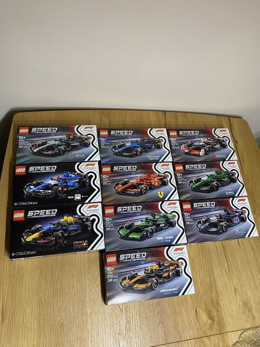 Klocki Lego Speed Champions F1 caly grid