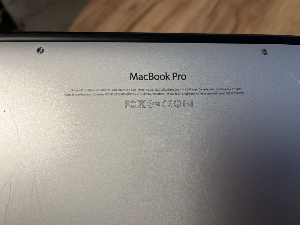 MacBook Pro (Retina, 15-calowy, z końca 2013 r.)