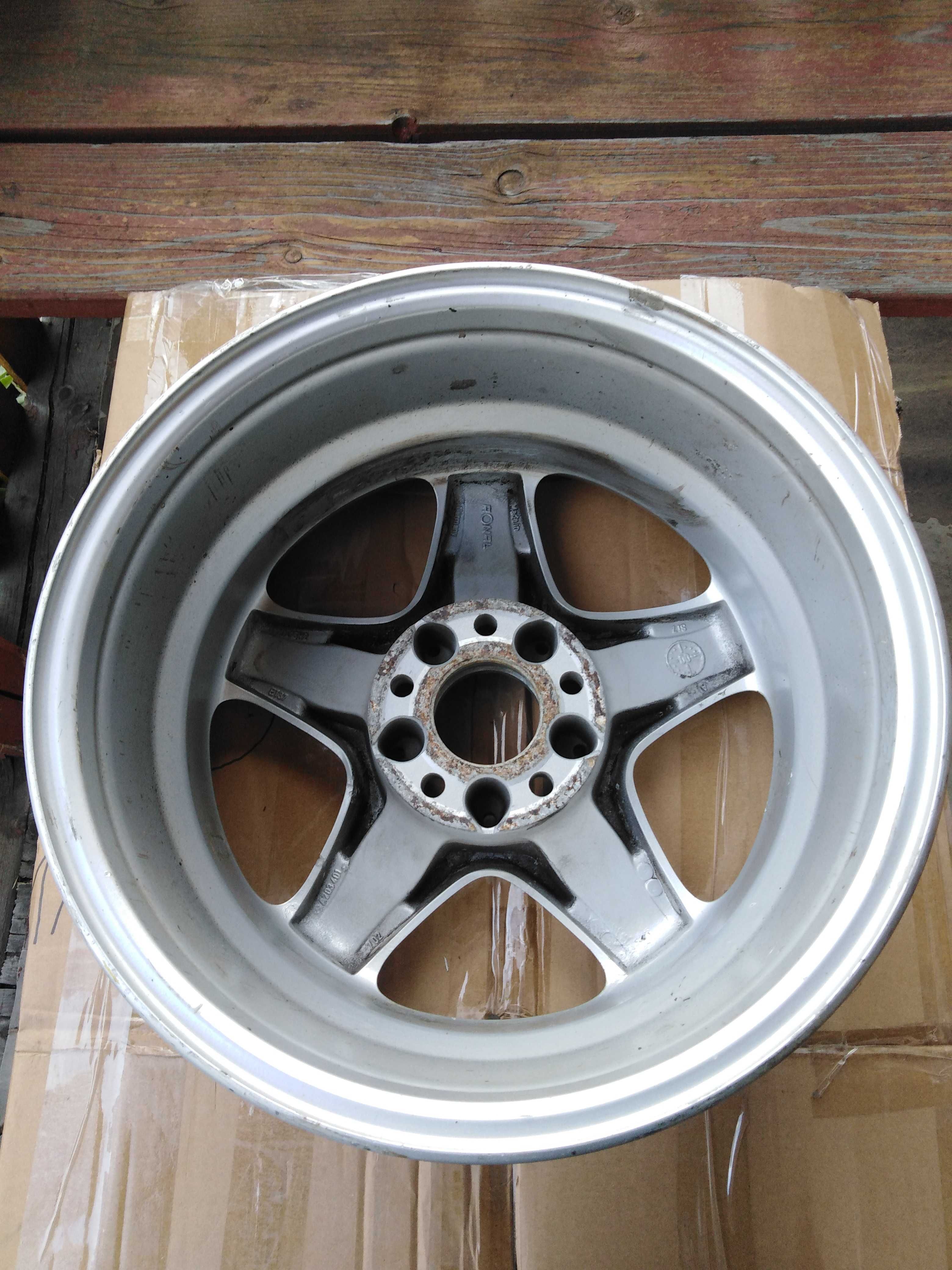 Felgi aluminiowe alufelgi 16 Mercedes C W203 rozmiar 7Jx16 H2 ET37