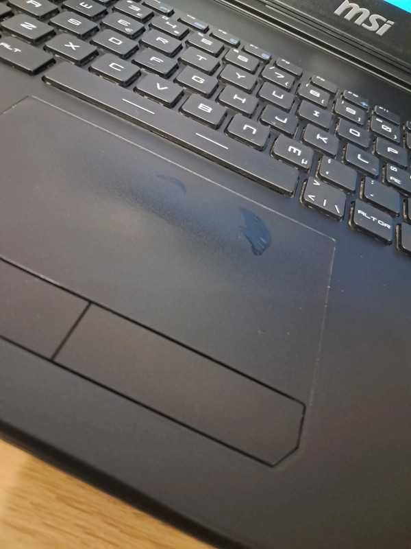 MSI GL62 6QD 15,6" Matt | i5-6gen | Nvidia GTX 950m | 8gb Ram