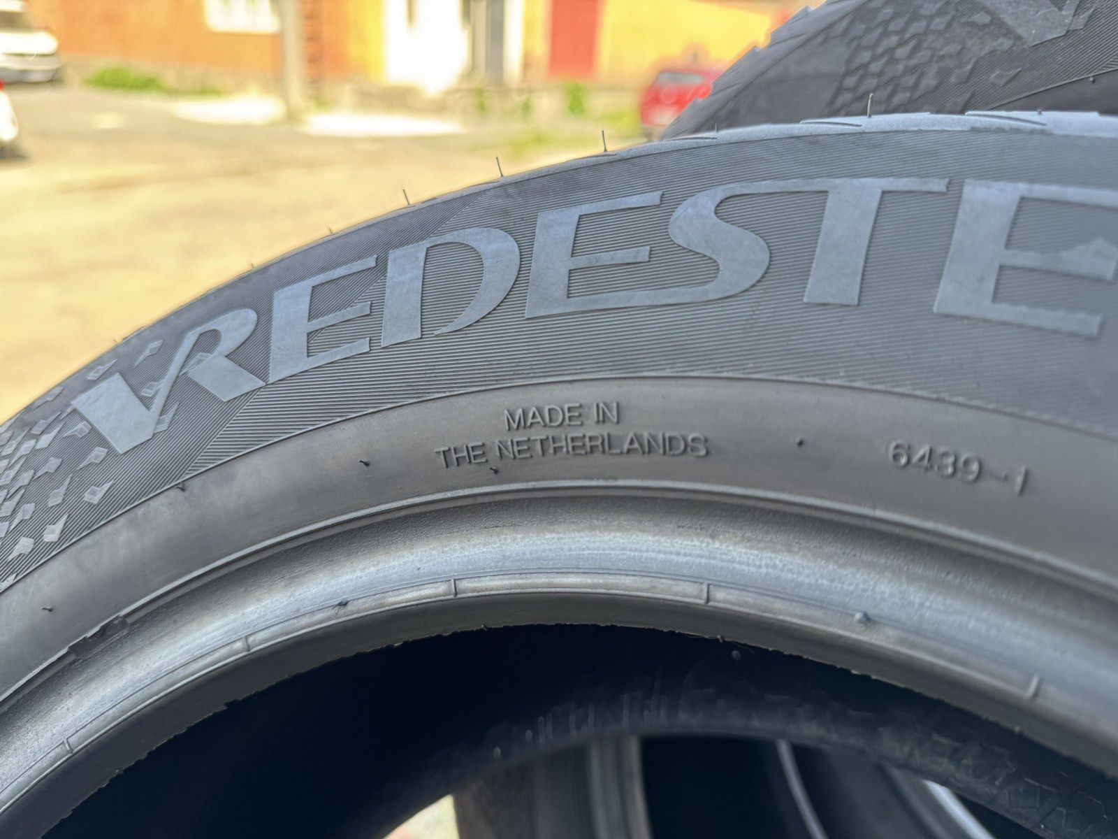 Всесезонні шини Vredestein 205/60 R16