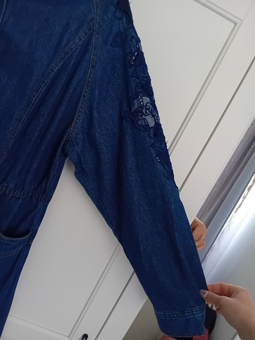 Sukienka jeansowa koronka rękaw