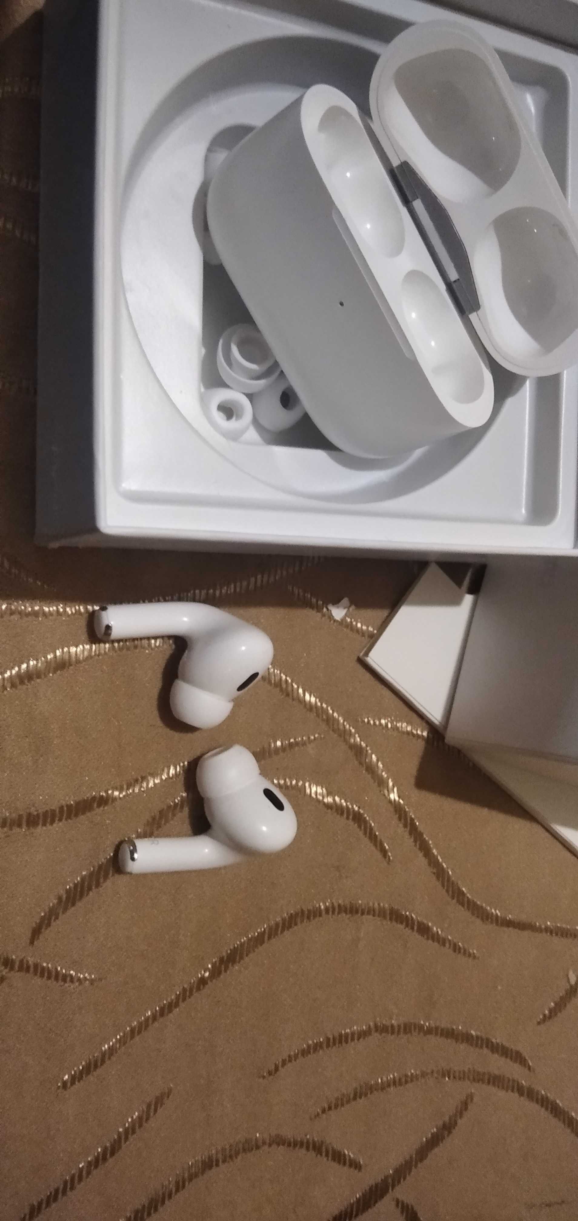 Słuchawki AirPods Pro 2