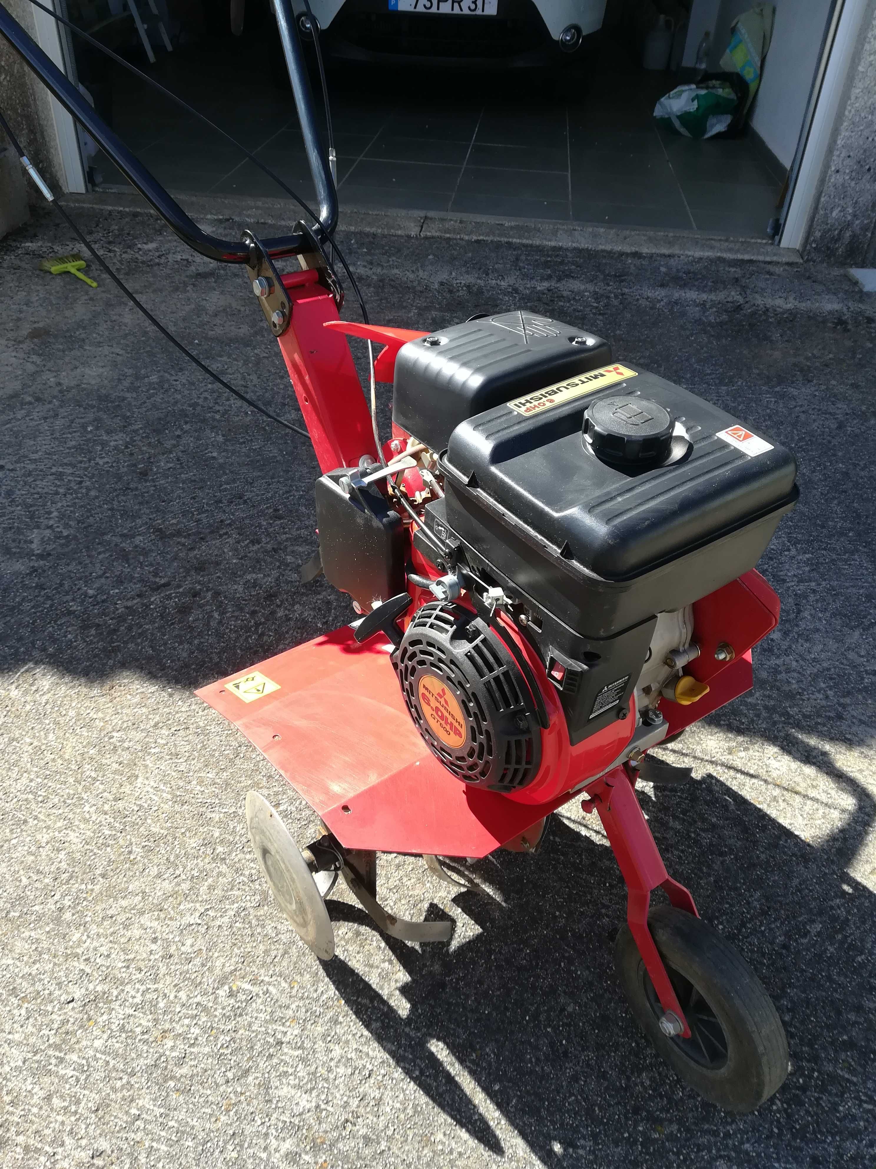 MOTO Enxada 6 Cv, motor Mitsubishi