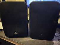 Monitores Behringer 1c