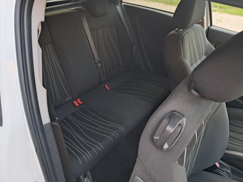 Opel Corsa D 1.2 69KM 2010r wersja na 111 lecie Opla