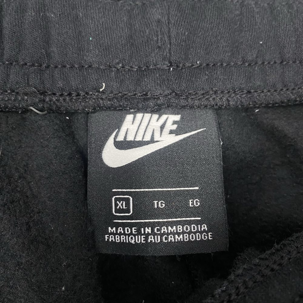 Чоловічі спортивні штани Nike 928125-010 Оригінал