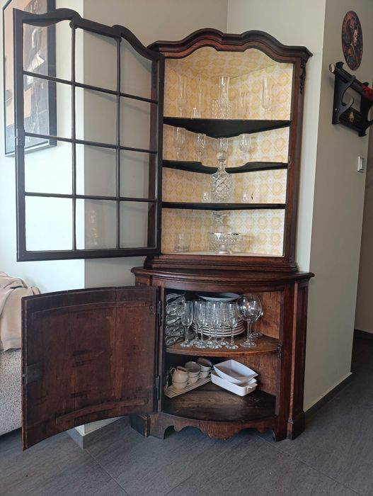 Kredens, witryna, gablota, narożna, lite drewno, brąz, antyk