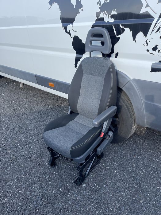 FOTEL PRAWY pasażera przód,   KAMPER.   Boxer ducato jumper 06r-25r