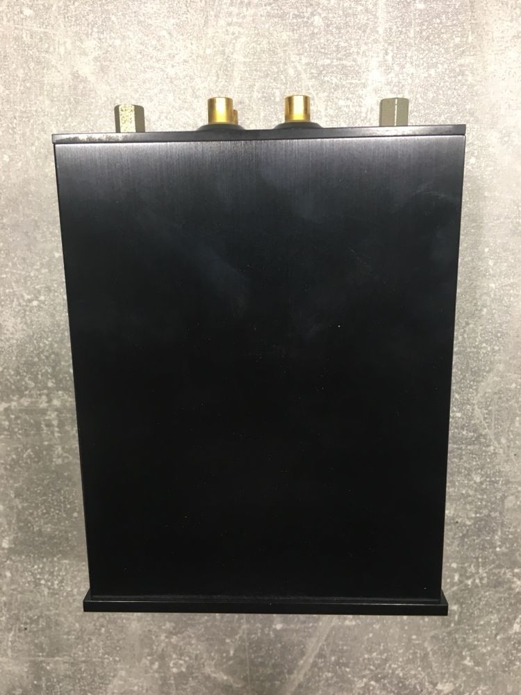 Цифровий лінійний трансформатор Marantz DLT-1