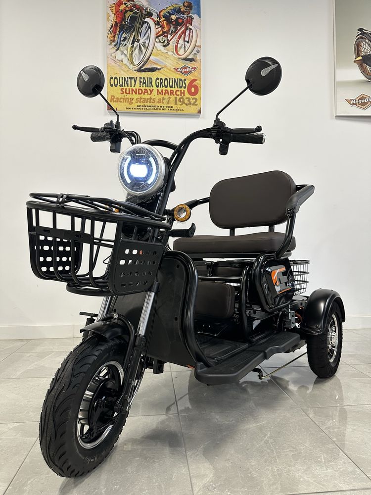 SCOOTER PARA ADULTO 3 lugares , elétrica sem carta, TRICICLO SL