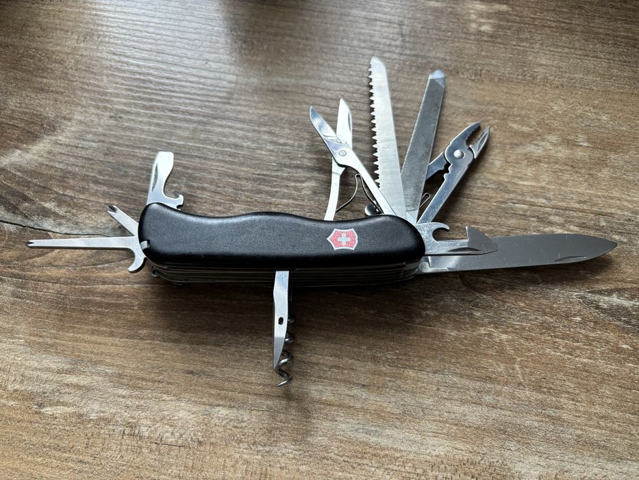 Victorinox WorkChamp scyzoryk