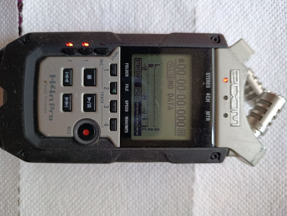 Продам диктофон H4n Pro