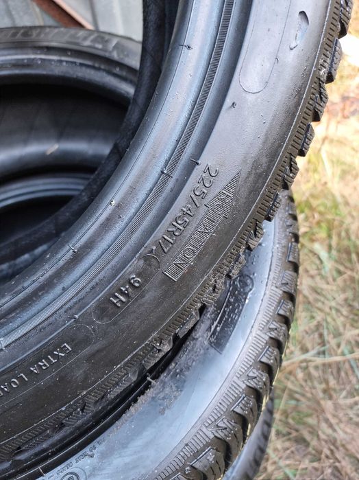 Michelin	Alpin 5 225/45 R17