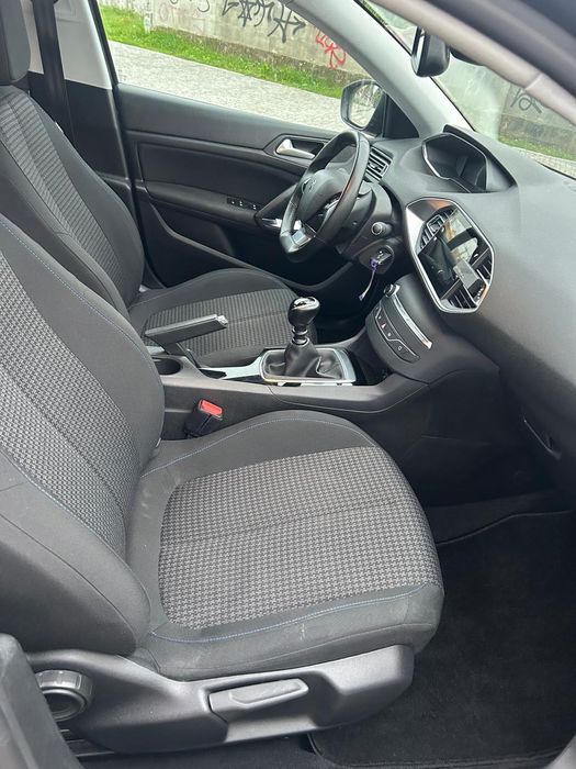 Peugeot 308 ótimo estado