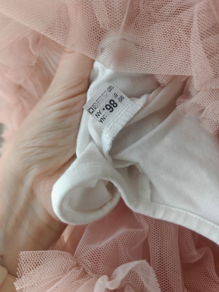 Sukienka tiulowa z body w peonie 86