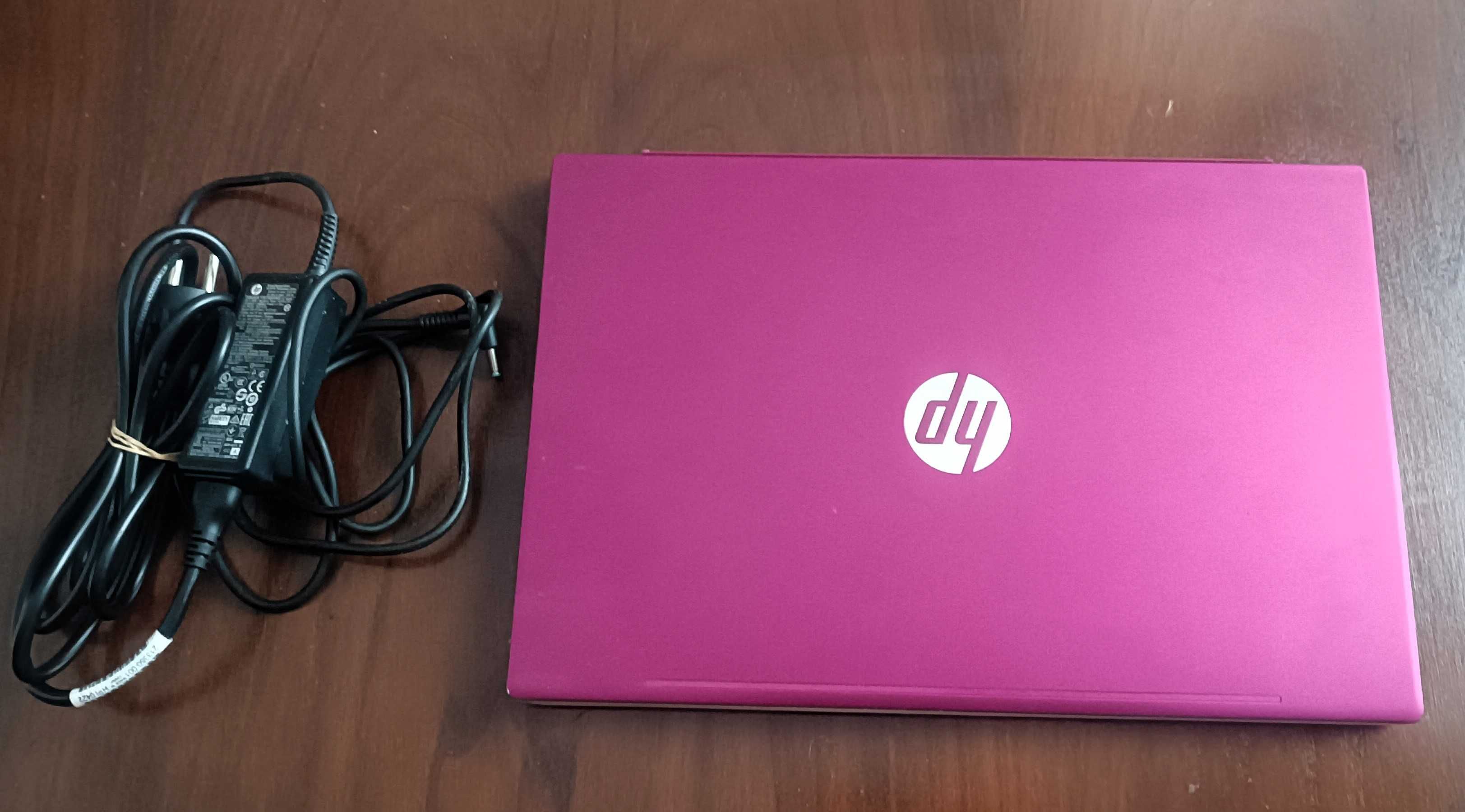 HP Pavilion Ryzen 3 2300U, 8GB Ram, GPU Vega 6