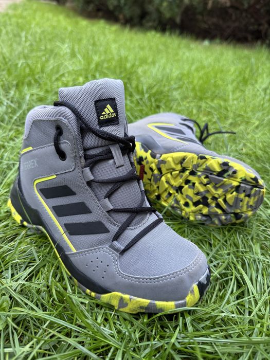 adidas трекінгові черевики Terrex