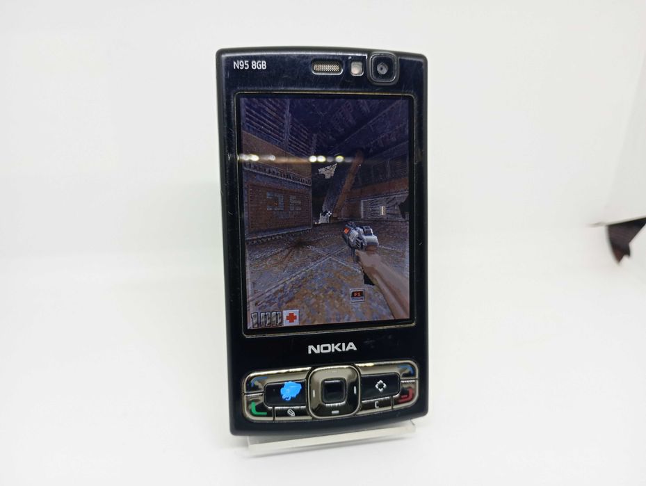 Kultowy Telefon Nokia N95 8GB (Emulator NES, SNES, GB, GBC i więcej)