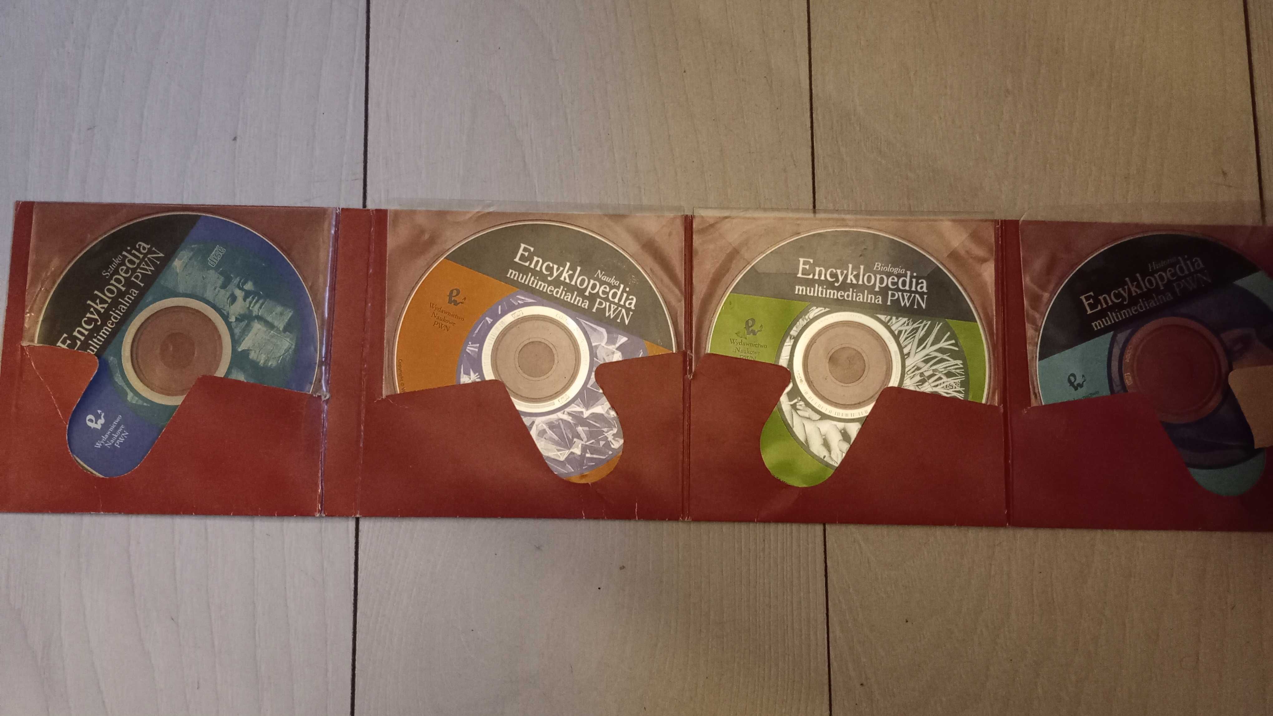 Multimedialna Encyklopedia PWN 4 CD
