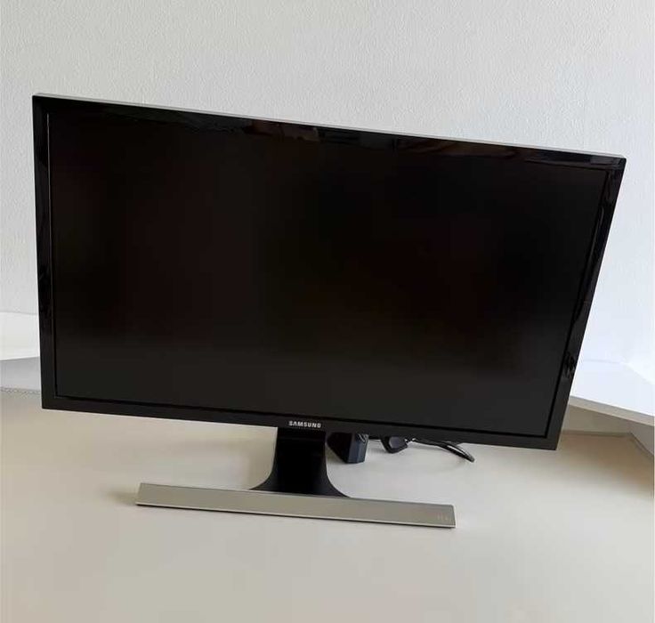 monitor samsung UHD 4K